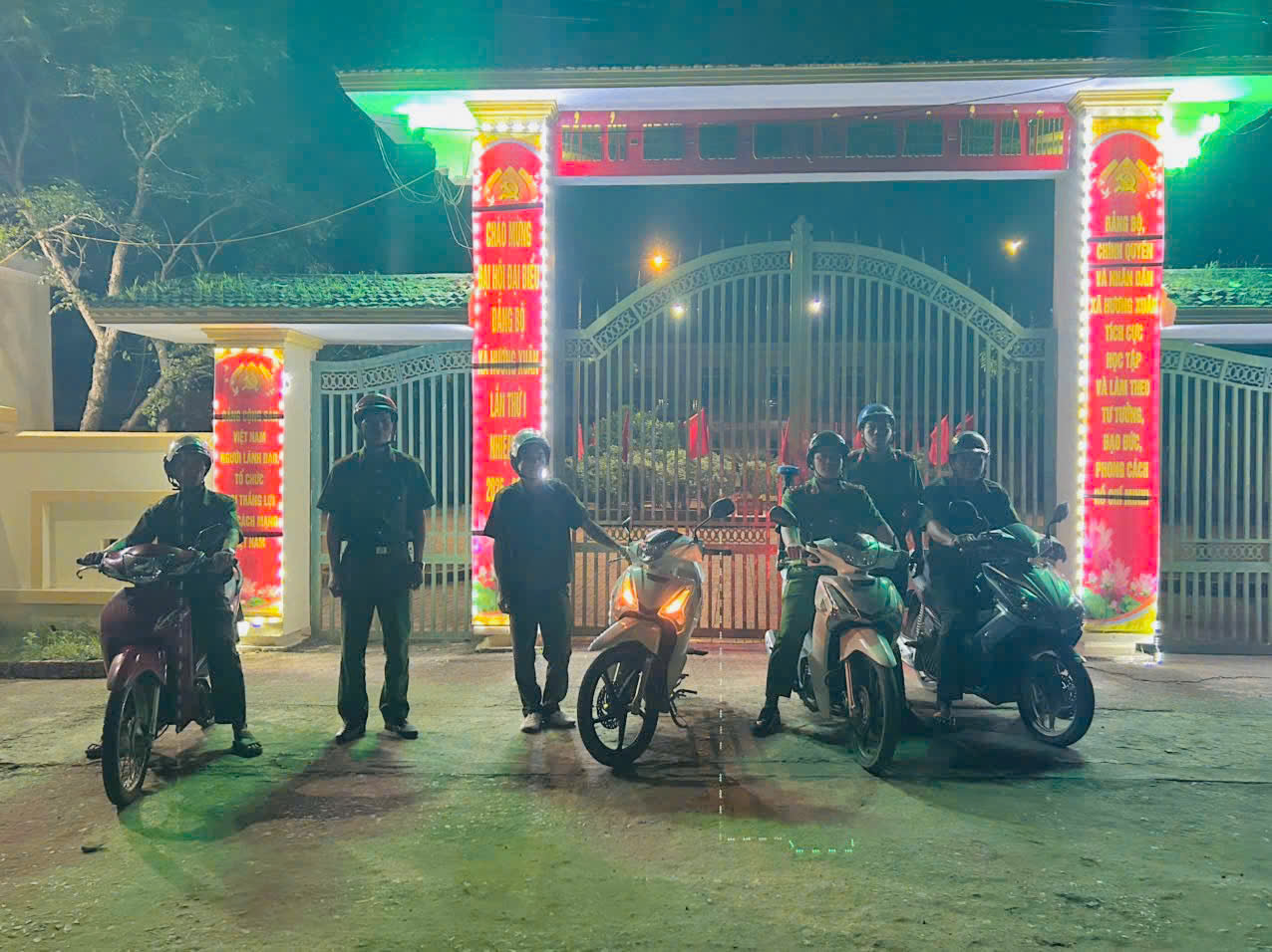 Công an xã Hương Xuân triển khai đồng bộ các biện pháp đảm bảo ANTT trước thềm Đại hội Đảng bộ xã Hương Xuân lần thứ I, nhiệm kỳ 2025–2030