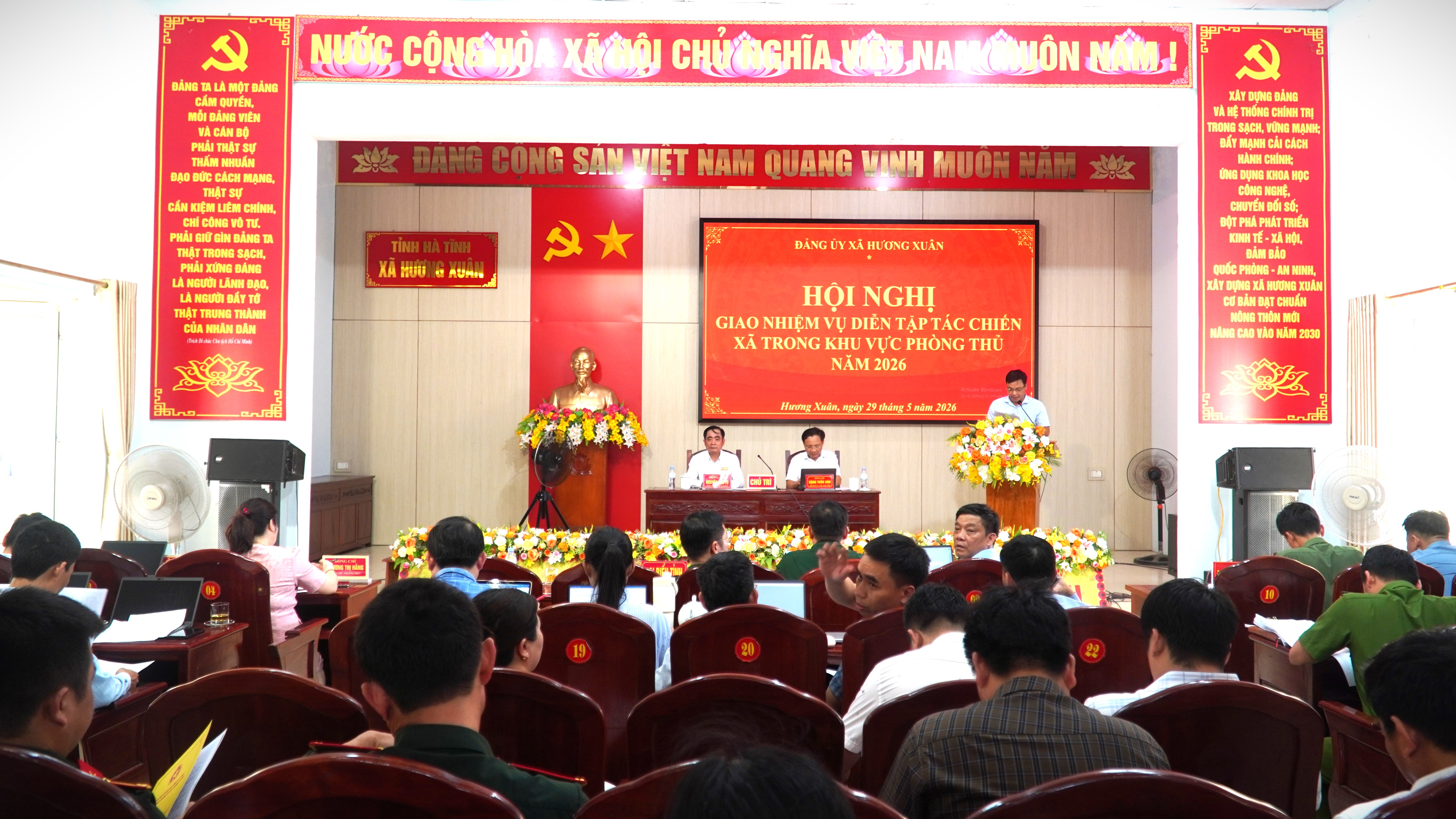 Xã Hương Xuân tổ chức Hội nghị giao nhiệm vụ diễn tập tác chiến xã trong khu vực phòng thủ năm 2026