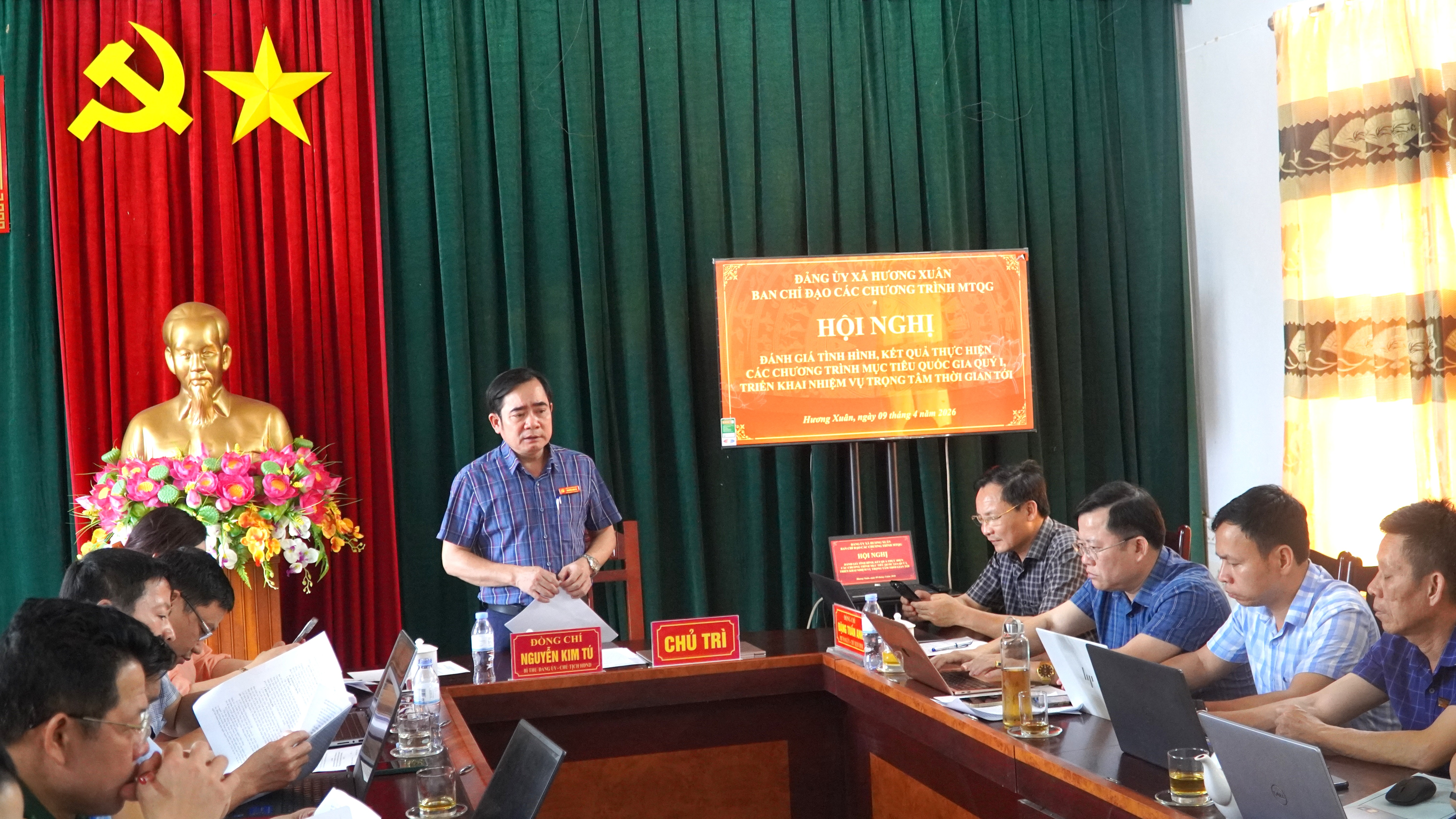 Xã Hương Xuân tổ chức đánh giá tình hình, kết quả thực hiện các chương trình mục tiêu quốc gia quý I, triển khai nhiệm vụ trọng tâm thời gian tới.