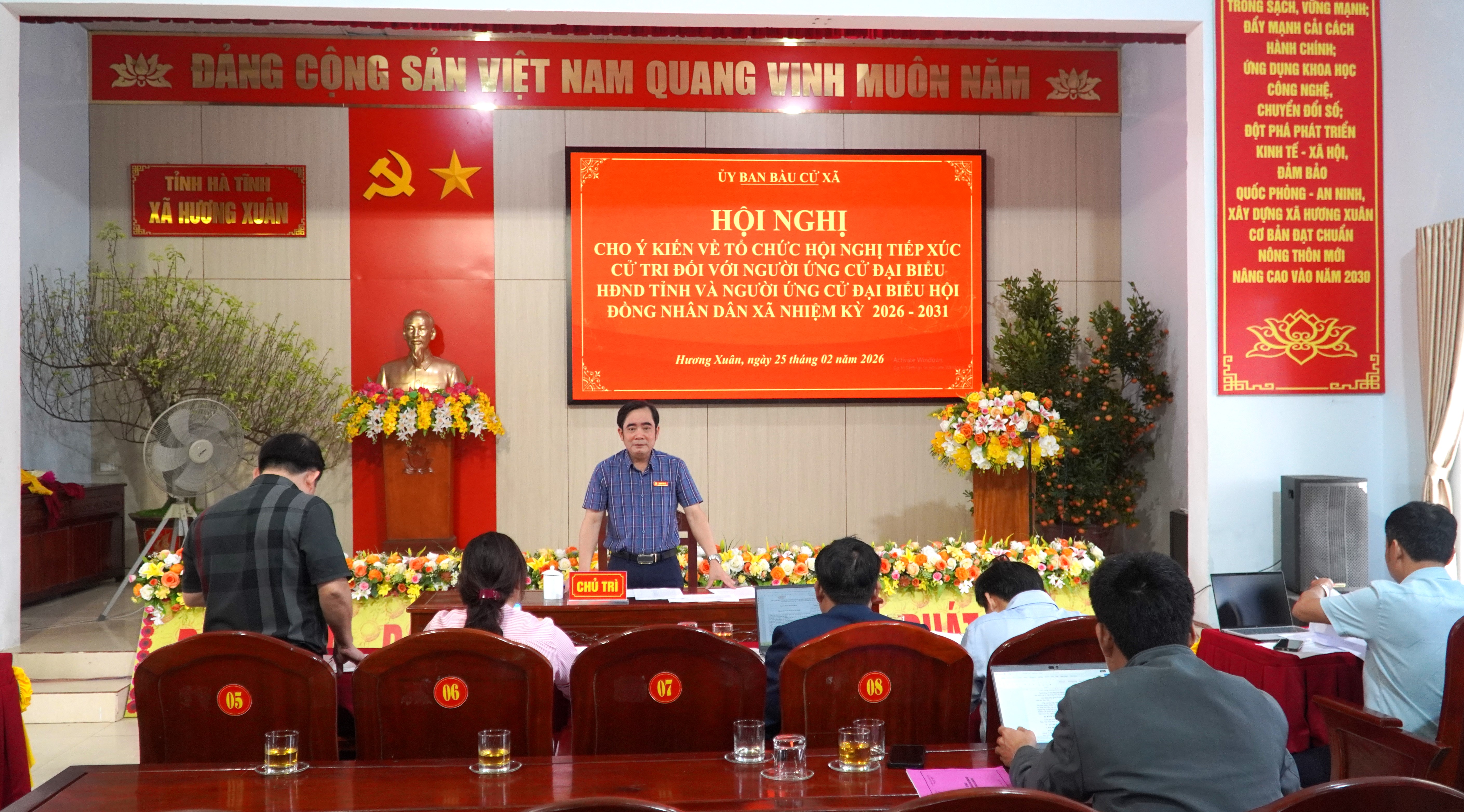 Uỷ ban bầu cử xã Hương Xuân họp cho ý kiến về kế hoạch tổ chức hội nghị tiếp xúc cử tri phục vụ vận động bầu cử