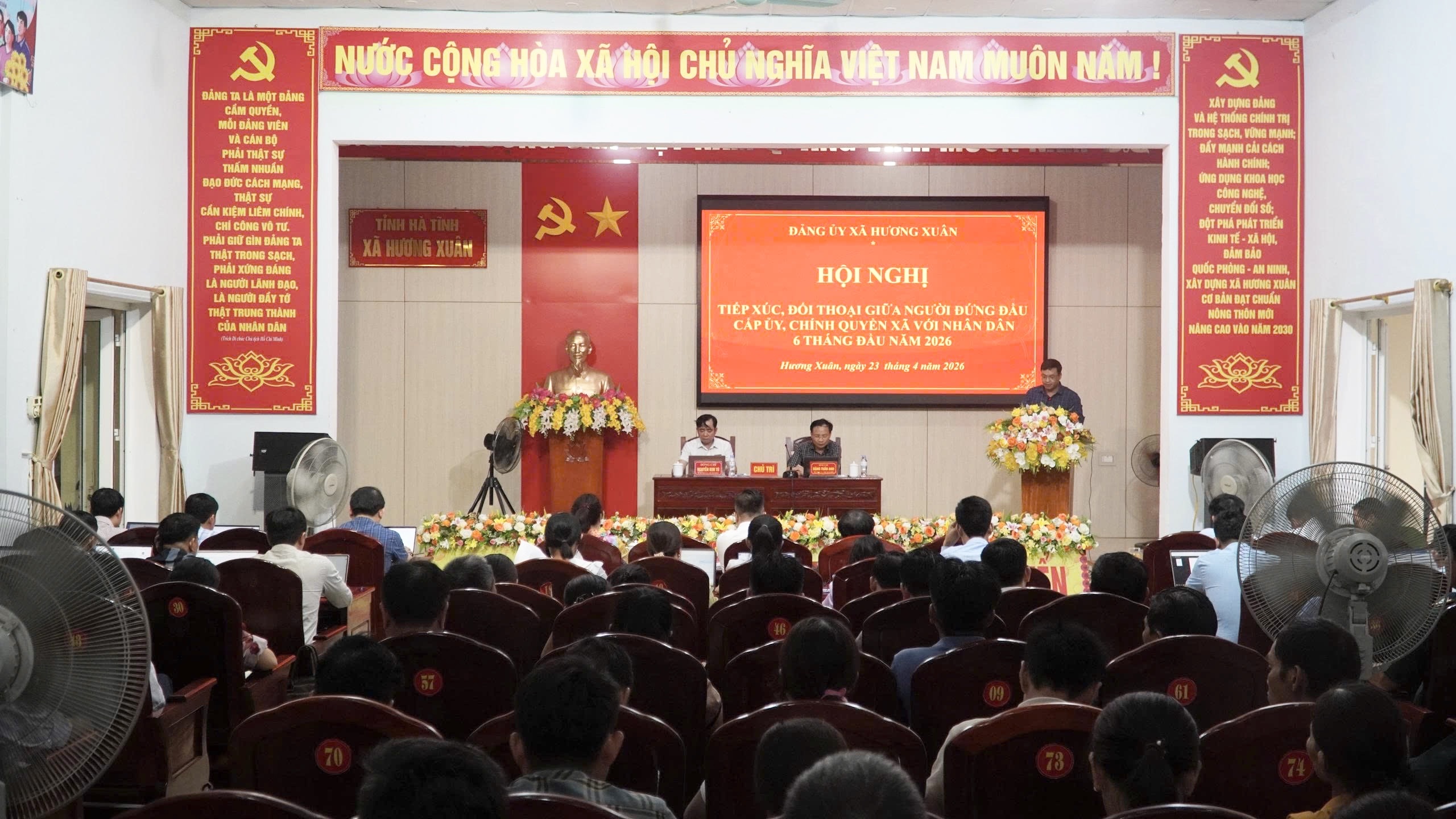 Hương Xuân tổ chức Hội nghị đối thoại giữa người đứng đầu cấp ủy, chính quyền với Nhân dân 6 tháng đầu năm 2026