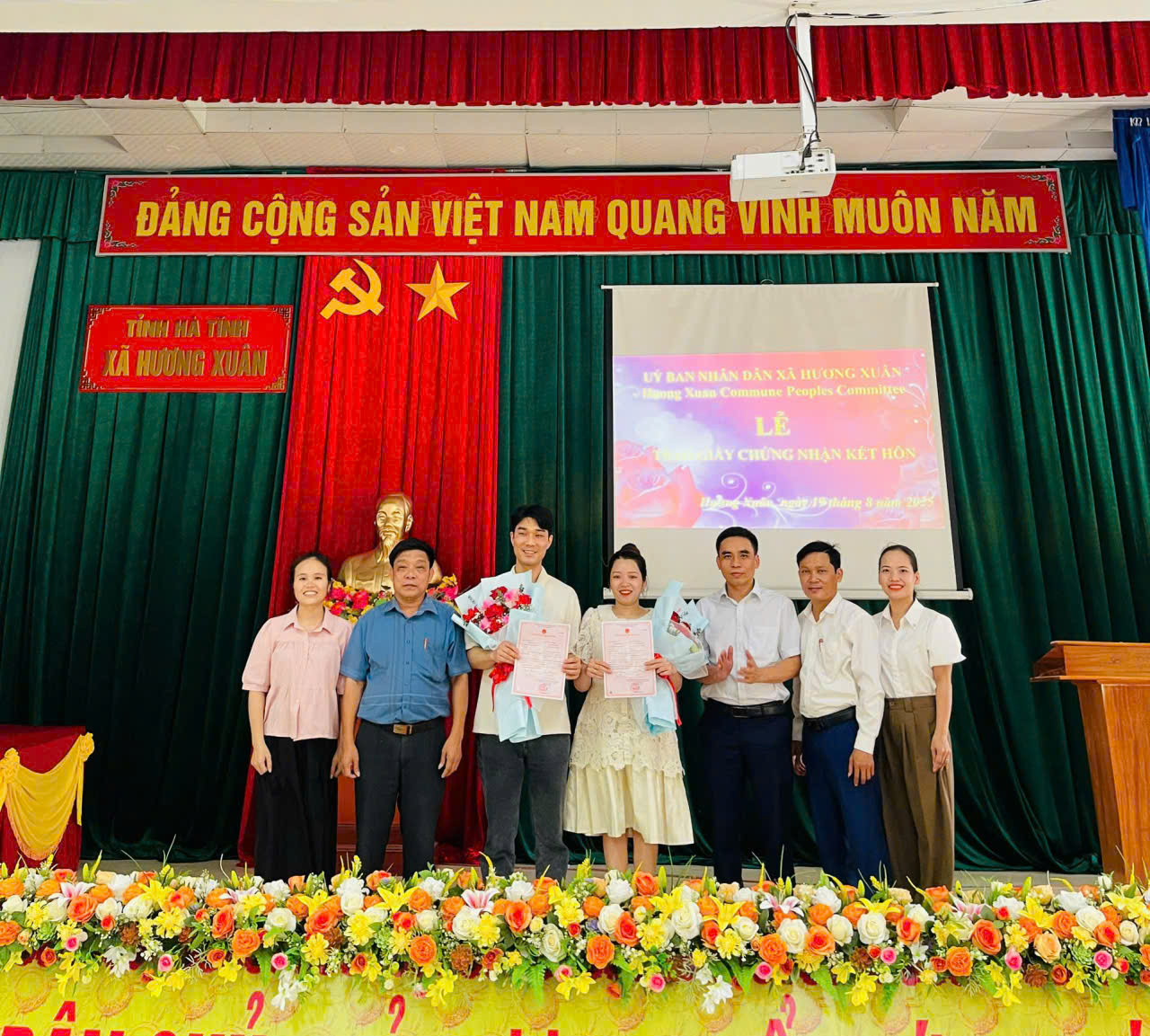 Hôn nhân là chuyện cả đời, yêu người vừa ý cưới người mình thương  