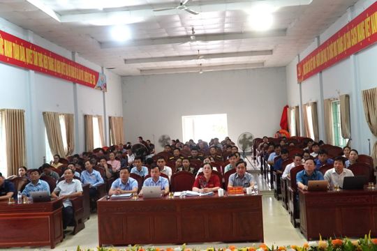 Điểm cầu xã Hương Xuân tham dự Hội nghị trực tuyến toàn quốc quán triệt, triển khai thực hiện Nghị quyết Hội nghị lần thứ Ba Ban Chấp hành Trung ương Đảng khóa XIV