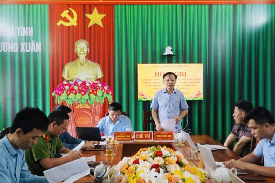 UBND xã Hương Xuân giao ban thường kỳ, đánh giá kết quả thực hiện nhiệm vụ tháng 10, triển khai nhiệm vụ tháng 11 năm 2026 