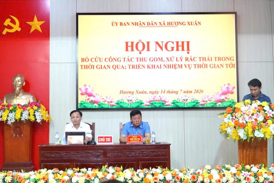 Xã Hương Xuân họp bổ cứu công tác thu gom, xử lý rác thải, triển khai giải pháp nâng cao hiệu quả bảo vệ môi trường 