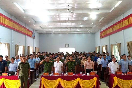 Xã Hương Xuân tổ chức điểm Ngày hội Toàn dân bảo vệ An ninh tổ quốc năm 2026 tại thôn Phú Xuân và chúc mừng 81 năm Ngày truyền thống lực lượng Công an nhân dân Việt Nam