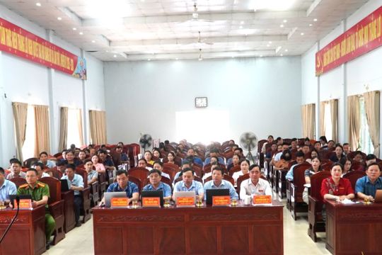 Đảng ủy xã Hương Xuân tổ chức Hội nghị Thường trực Đảng ủy làm việc chuyên đề với Trường Tiểu học và THCS Hương Xuân 