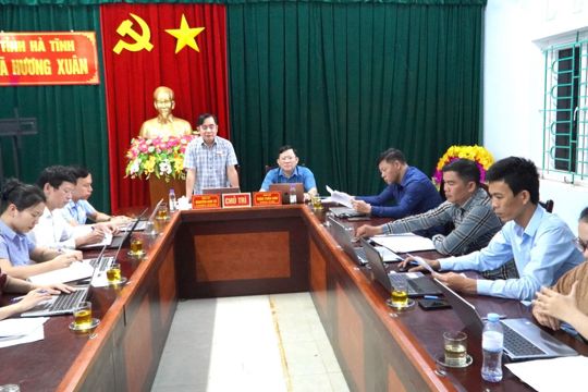 Thường trực HĐND xã Hương Xuân khóa XXII, nhiệm kỳ 2026 -2031 họp thường kỳ tháng 9, đánh giá nhiệm vụ 9 tháng đầu năm và triển khai nhiệm vụ quý IV năm 2026. 